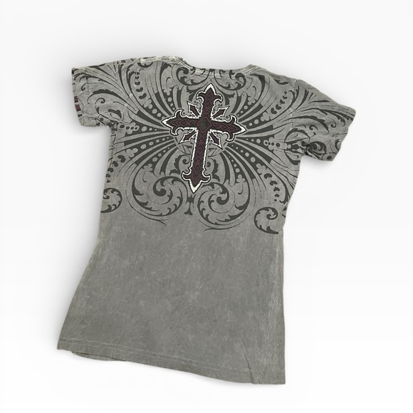 Sinful Women’s Y2K Tee with Heart and Wings Design - Picture 4 of 6